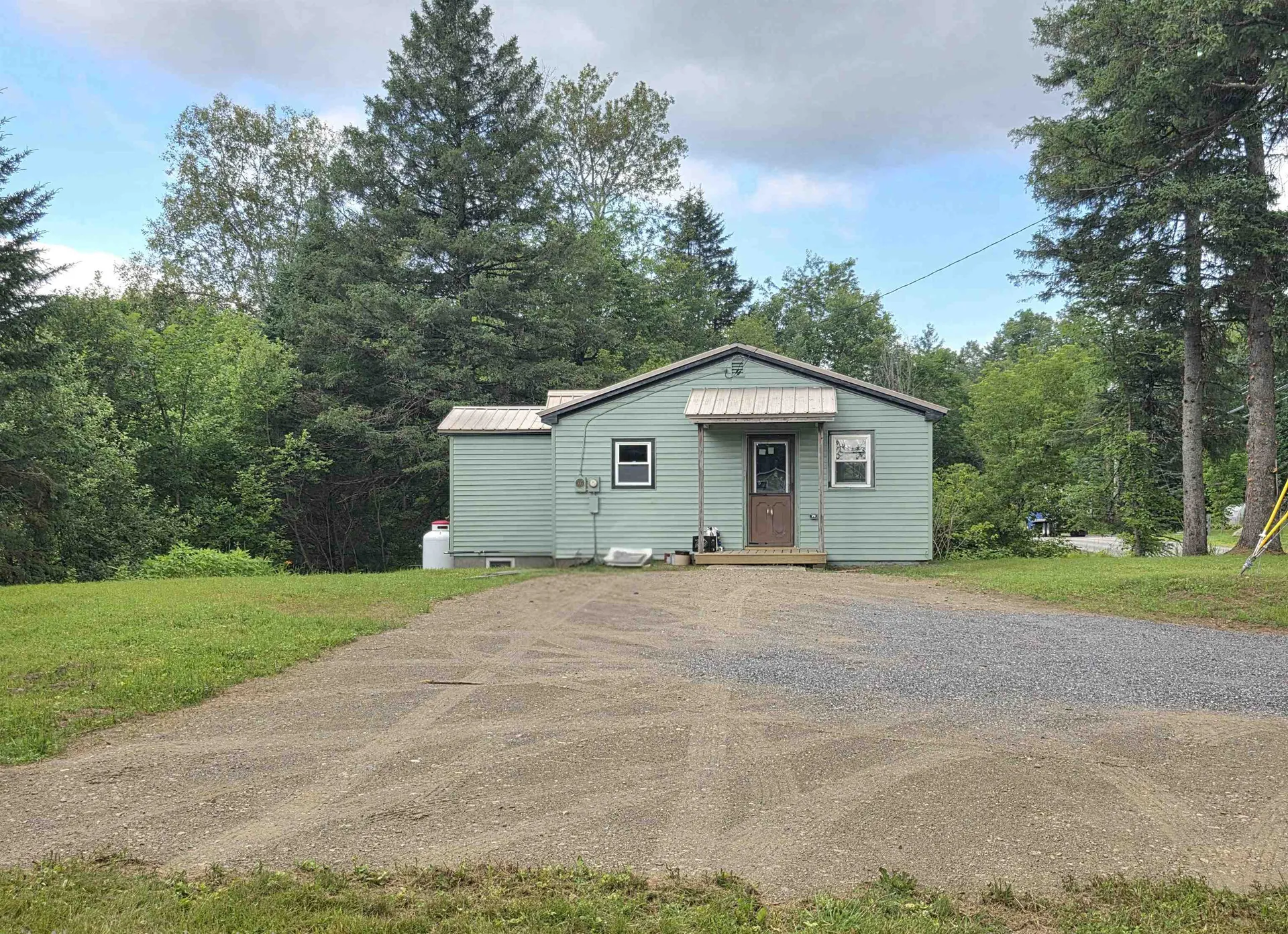 400 New Hampshire Route 26 Colebrook NH 03576