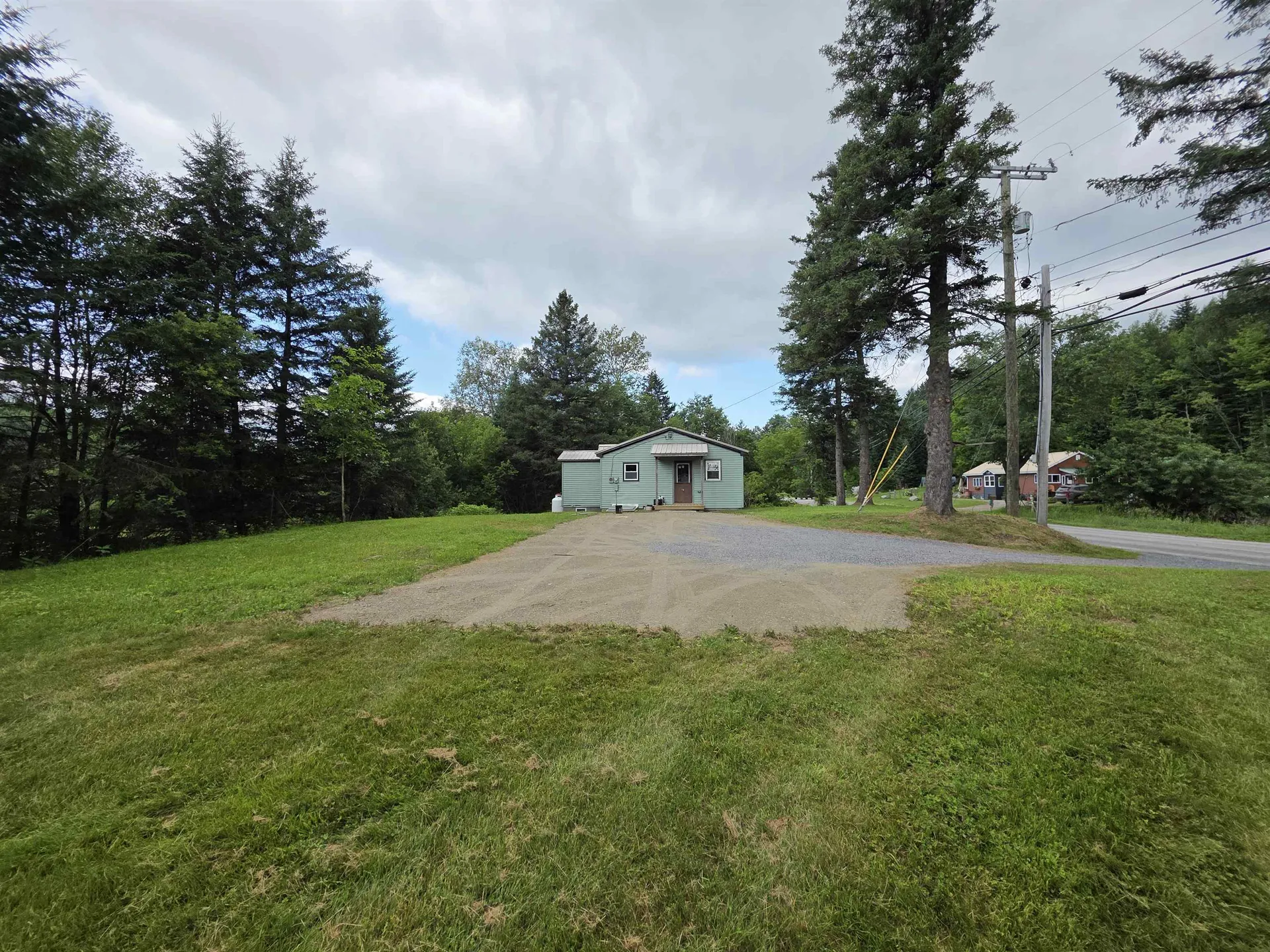 400 New Hampshire Route 26 Colebrook NH 03576