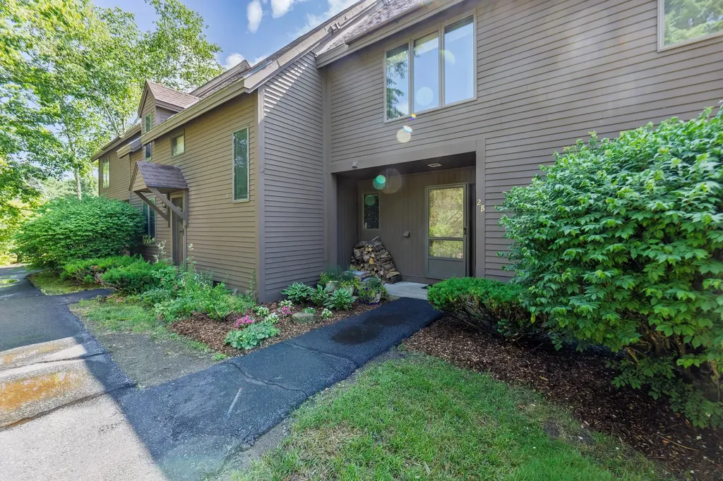 394 Lyman Batcheller Road Hartford VT 05059