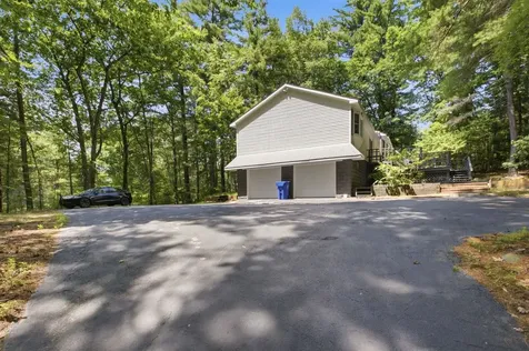 37 Hall Road Londonderry NH 03053