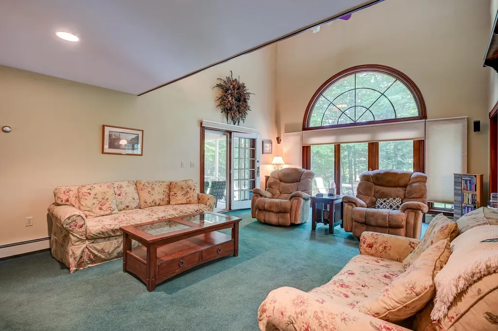102 Birch Bend Road Conway NH 03860