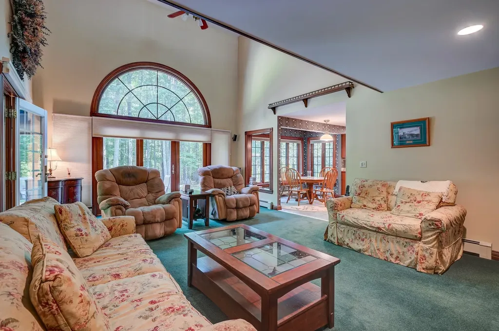102 Birch Bend Road Conway NH 03860