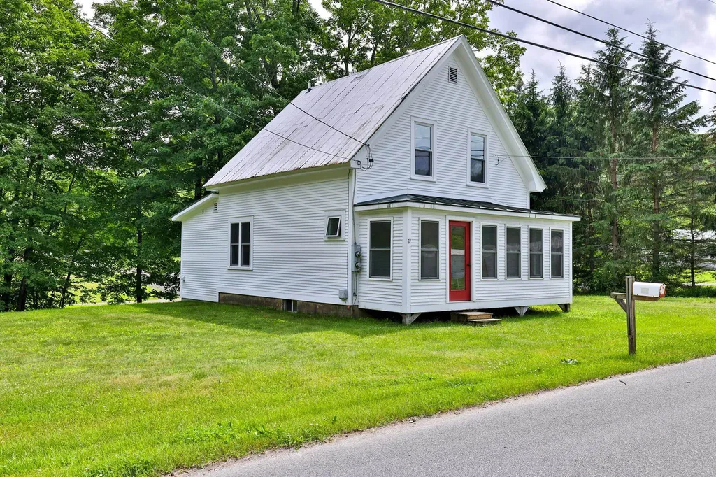 71 State Garage Road Rochester VT 05767