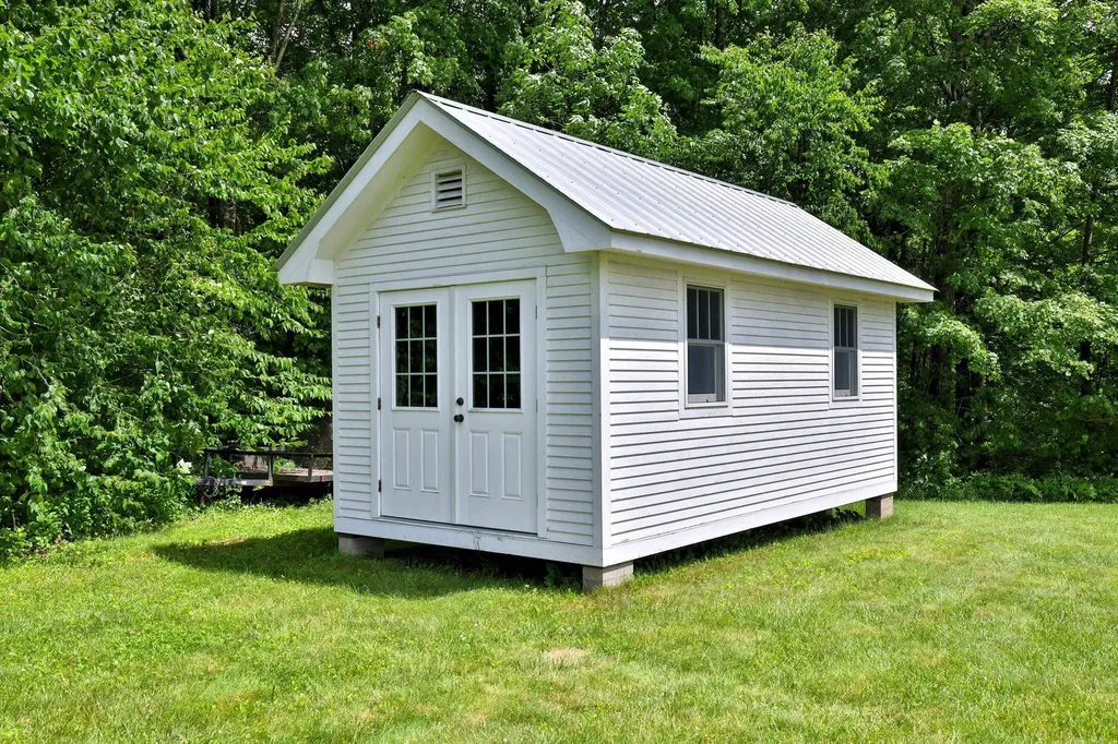 71 State Garage Road Rochester VT 05767