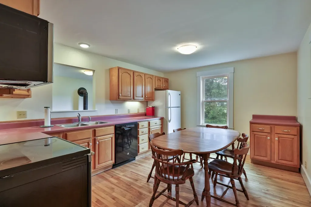 71 State Garage Road Rochester VT 05767