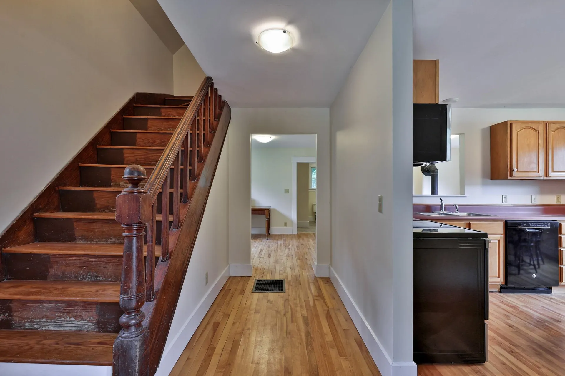 71 State Garage Road Rochester VT 05767