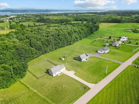 92 Reynolds Road Grand Isle VT 05458