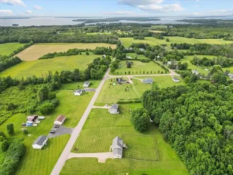 92 Reynolds Road Grand Isle VT 05458