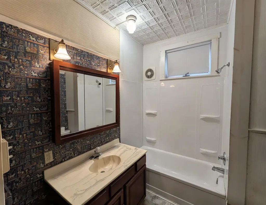 7 Park Street Waterbury VT 05672