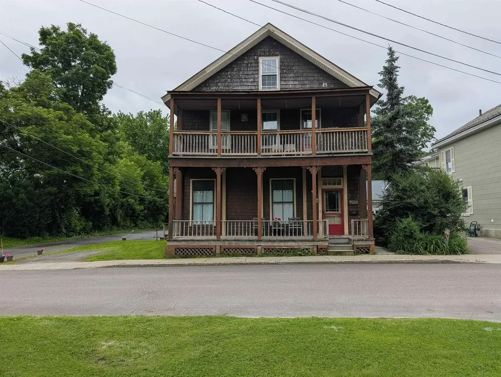 7 Park Street Waterbury VT 05672