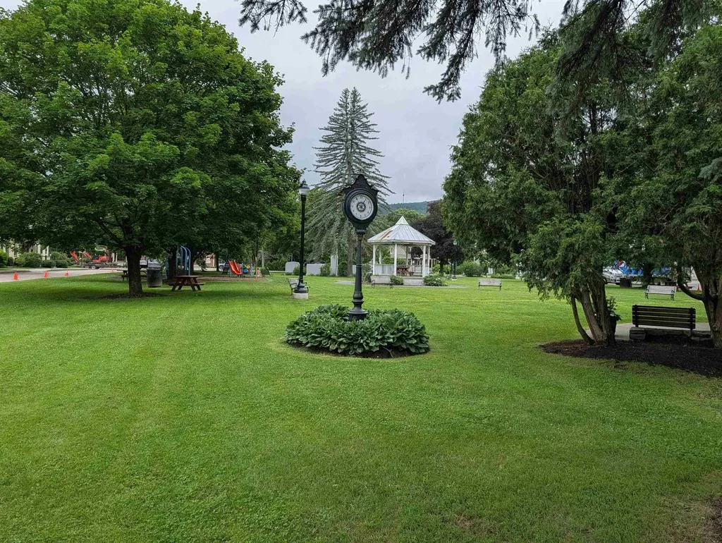 7 Park Street Waterbury VT 05672