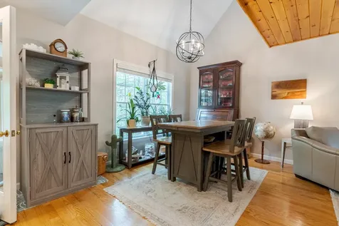 59 Stratham Green Road Stratham NH 03885