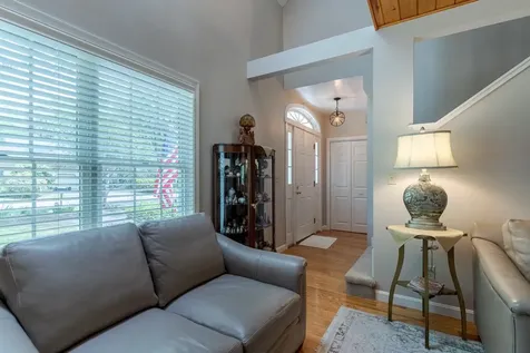 59 Stratham Green Road Stratham NH 03885