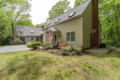59 Stratham Green Road Stratham NH 03885
