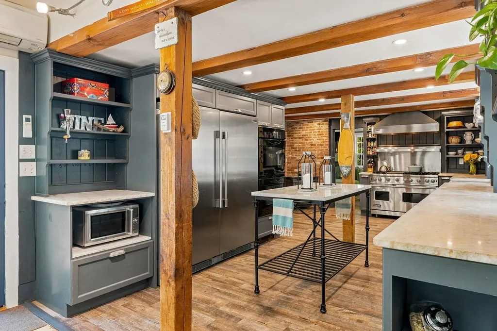 12 Great Hill Way Eliot ME 03903