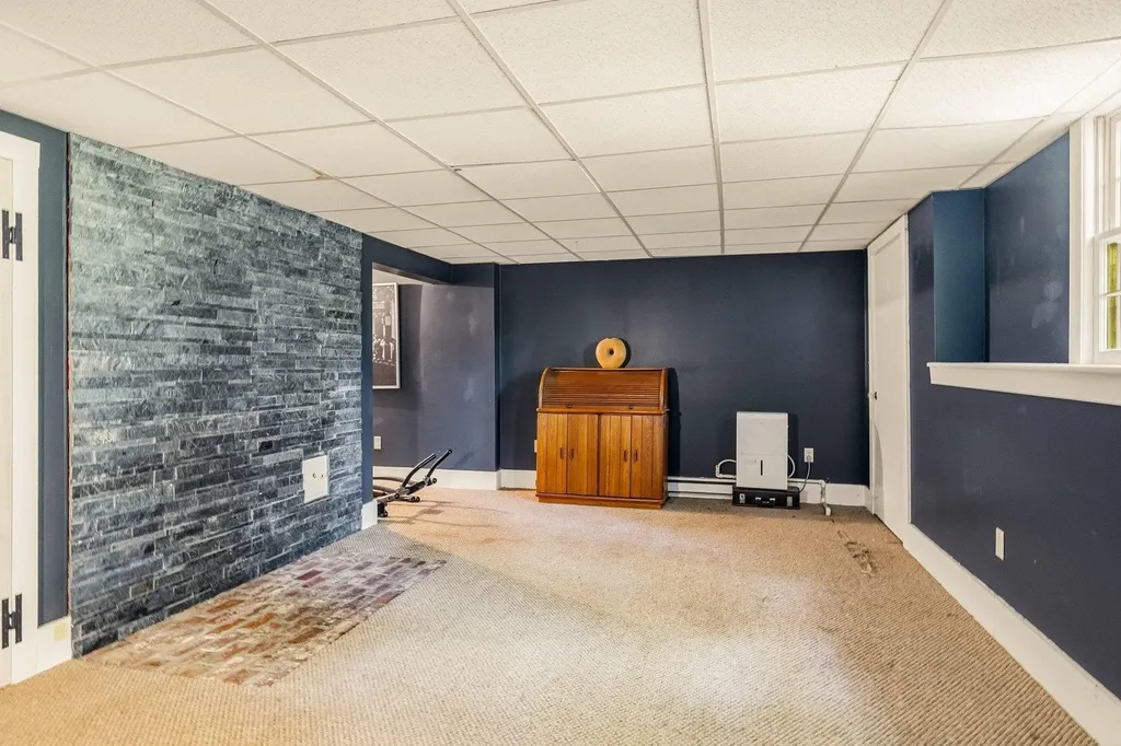 12 Great Hill Way Eliot ME 03903