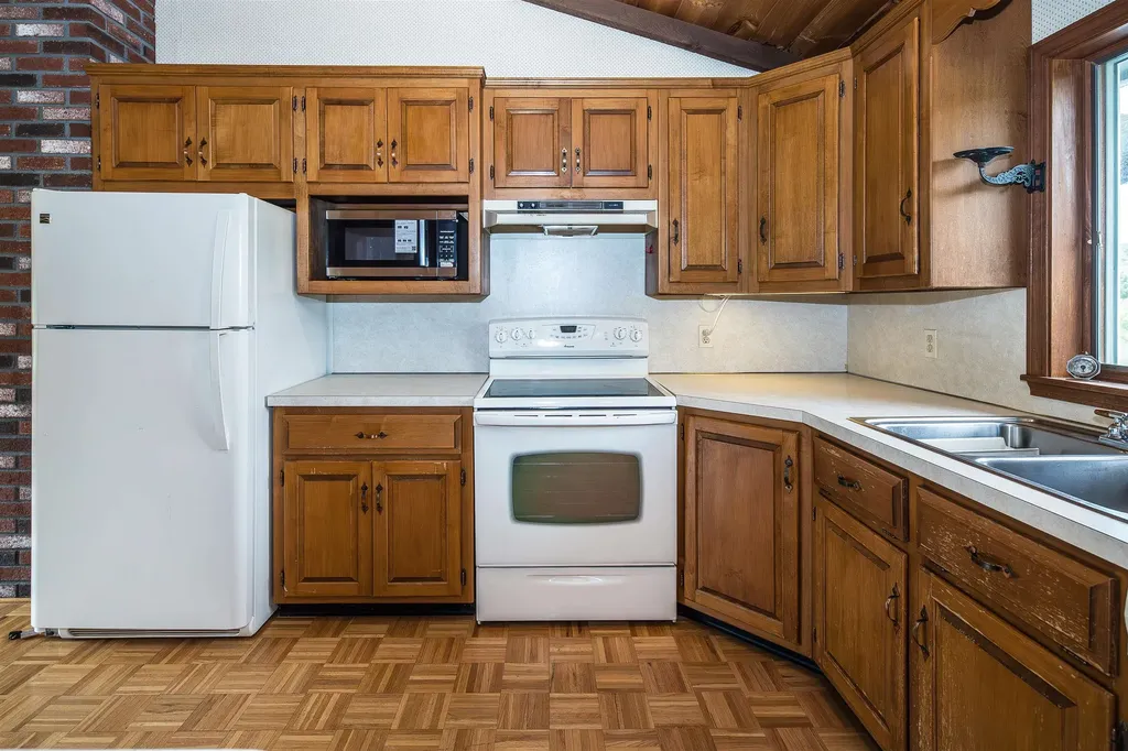2086 Walker Mountain Road Clarendon VT 05759