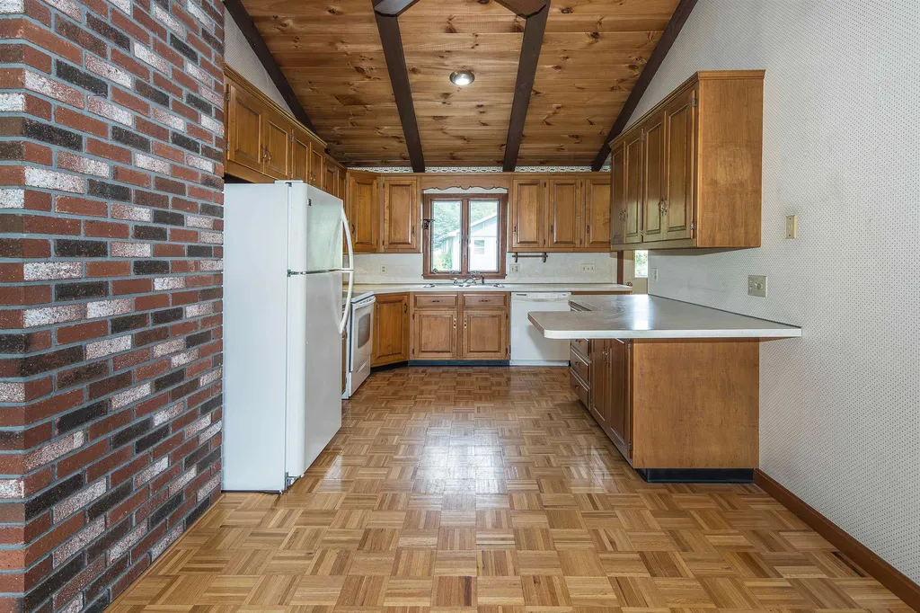 2086 Walker Mountain Road Clarendon VT 05759