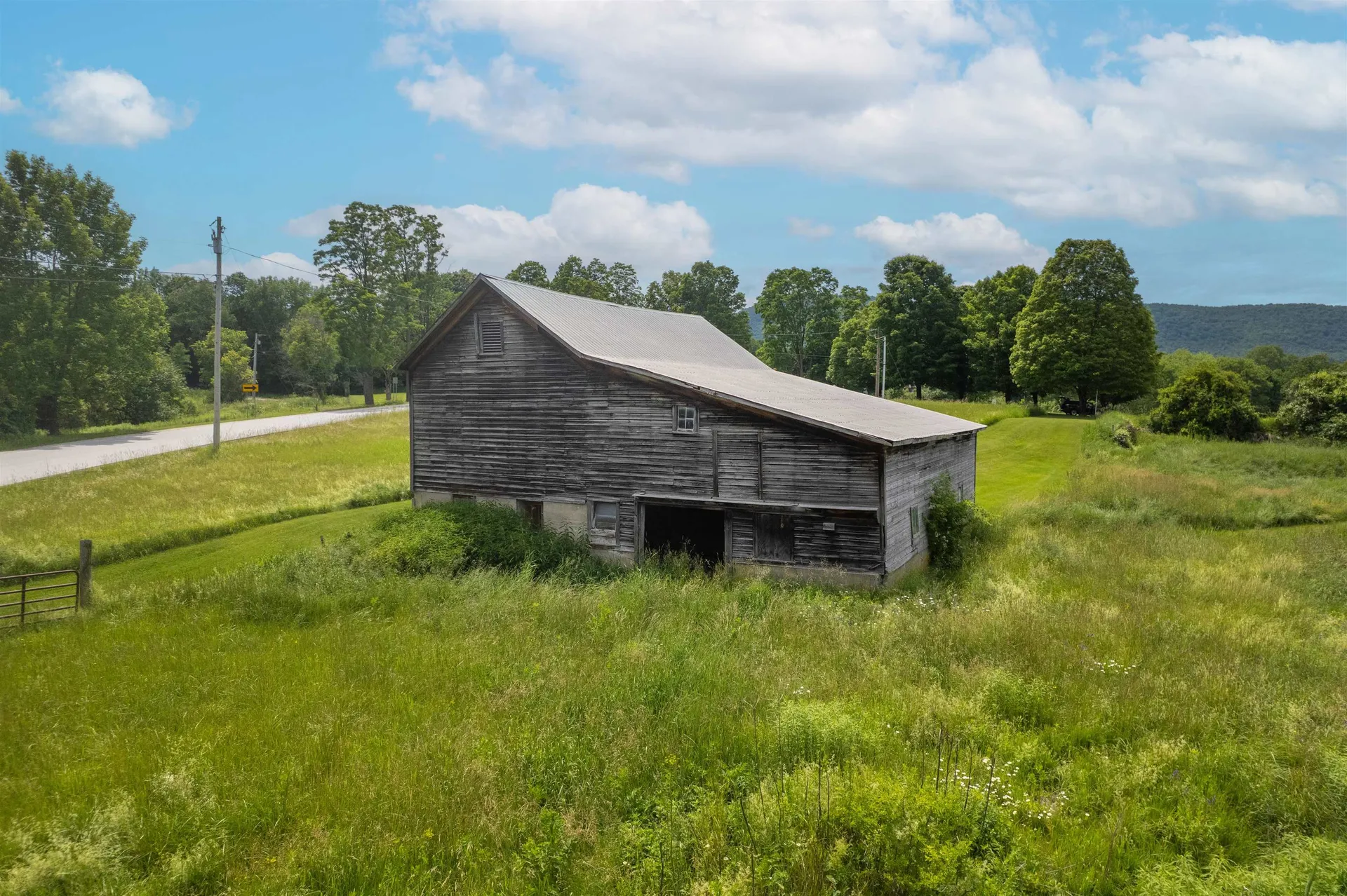 2086 Walker Mountain Road Clarendon VT 05759