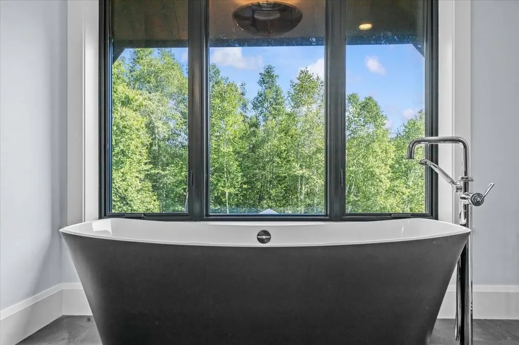 71 Sterling Ridge Road Stowe VT 05672
