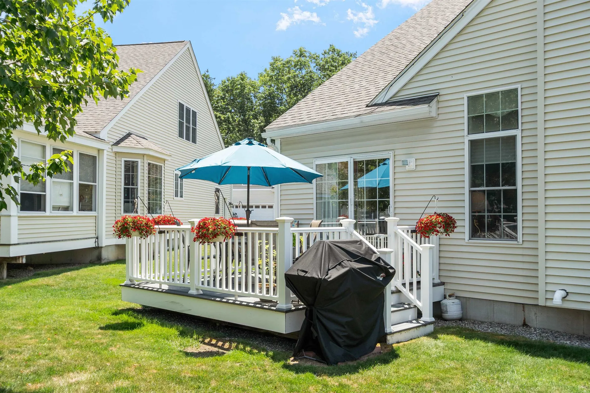 10 Terrell Lane Hollis NH 03049