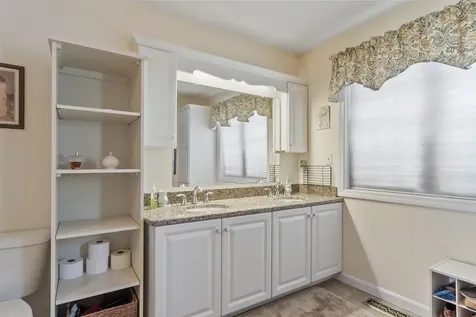 10 Terrell Lane Hollis NH 03049