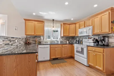 10 Terrell Lane Hollis NH 03049