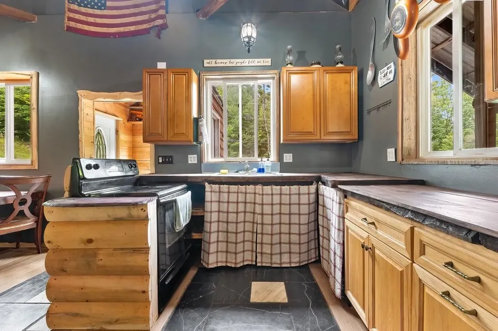 529 Maple Street Newport NH 03773