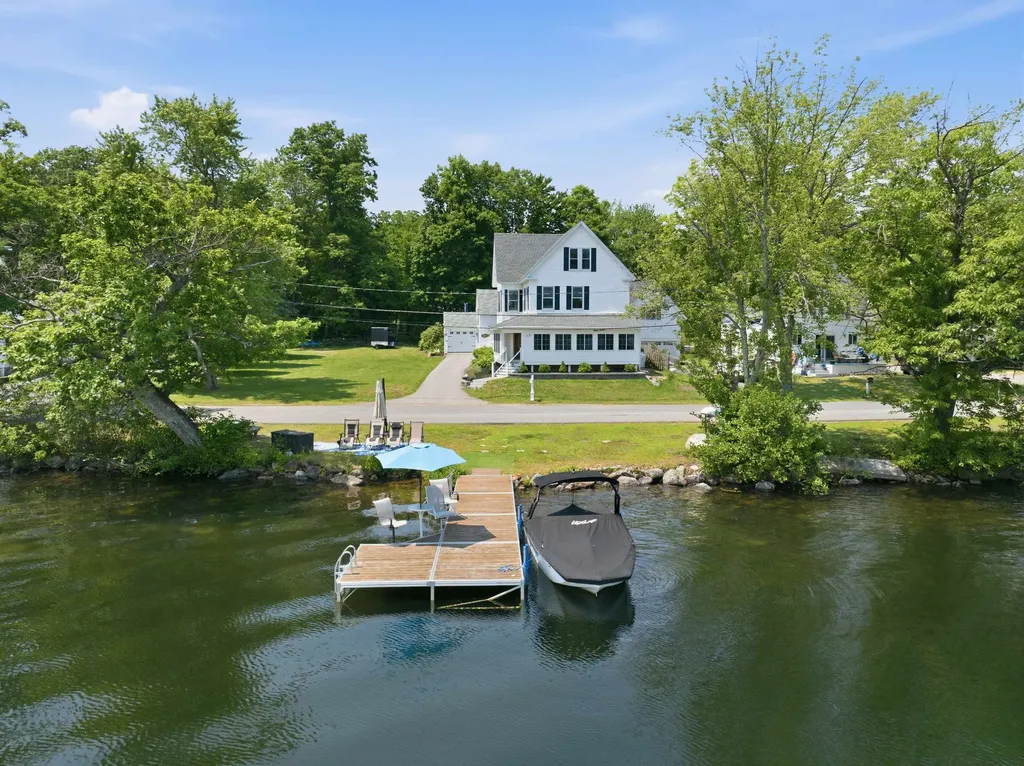 68 Edgewater Avenue Laconia NH 03246