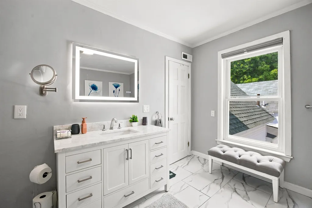 68 Edgewater Avenue Laconia NH 03246