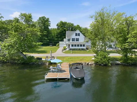 68 Edgewater Avenue Laconia NH 03246
