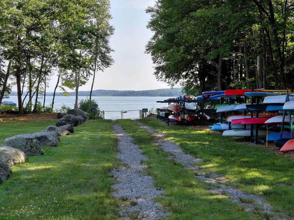 Laconia NH 03246