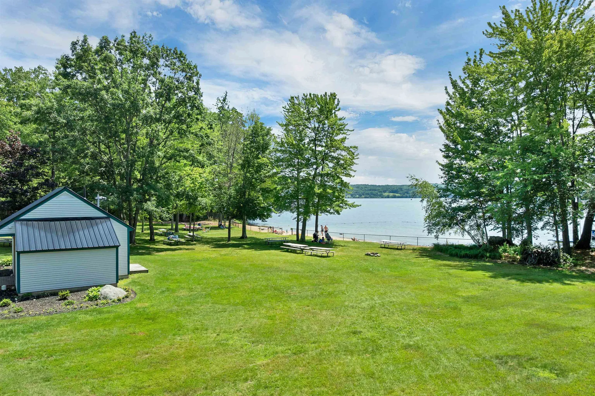 Laconia NH 03246