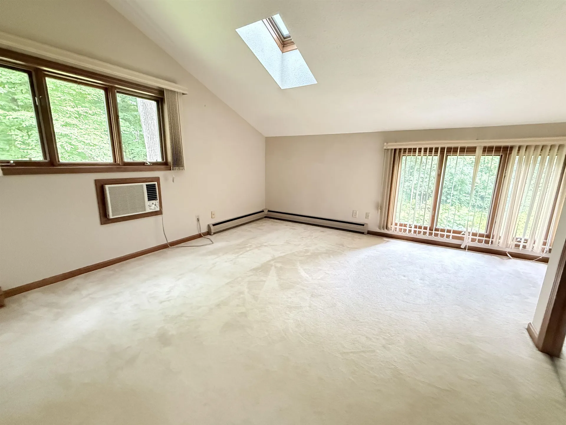 23 Robin Way Brattleboro VT 05301