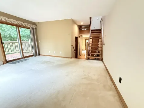 23 Robin Way Brattleboro VT 05301