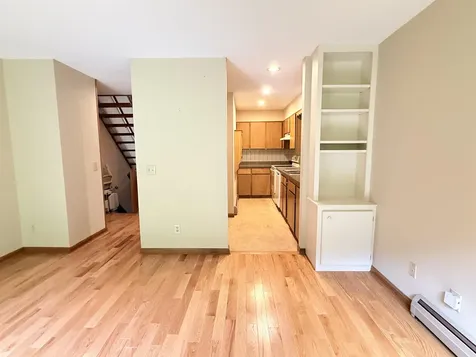 23 Robin Way Brattleboro VT 05301