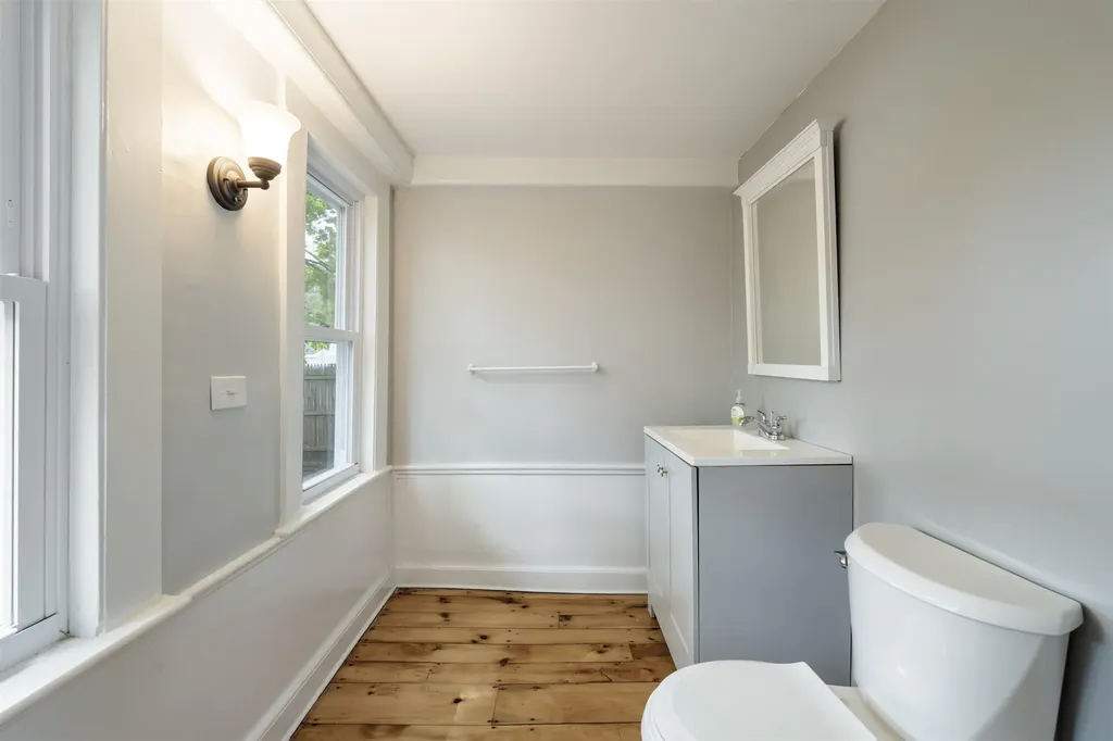 3 Portsmouth Avenue Exeter NH 03833