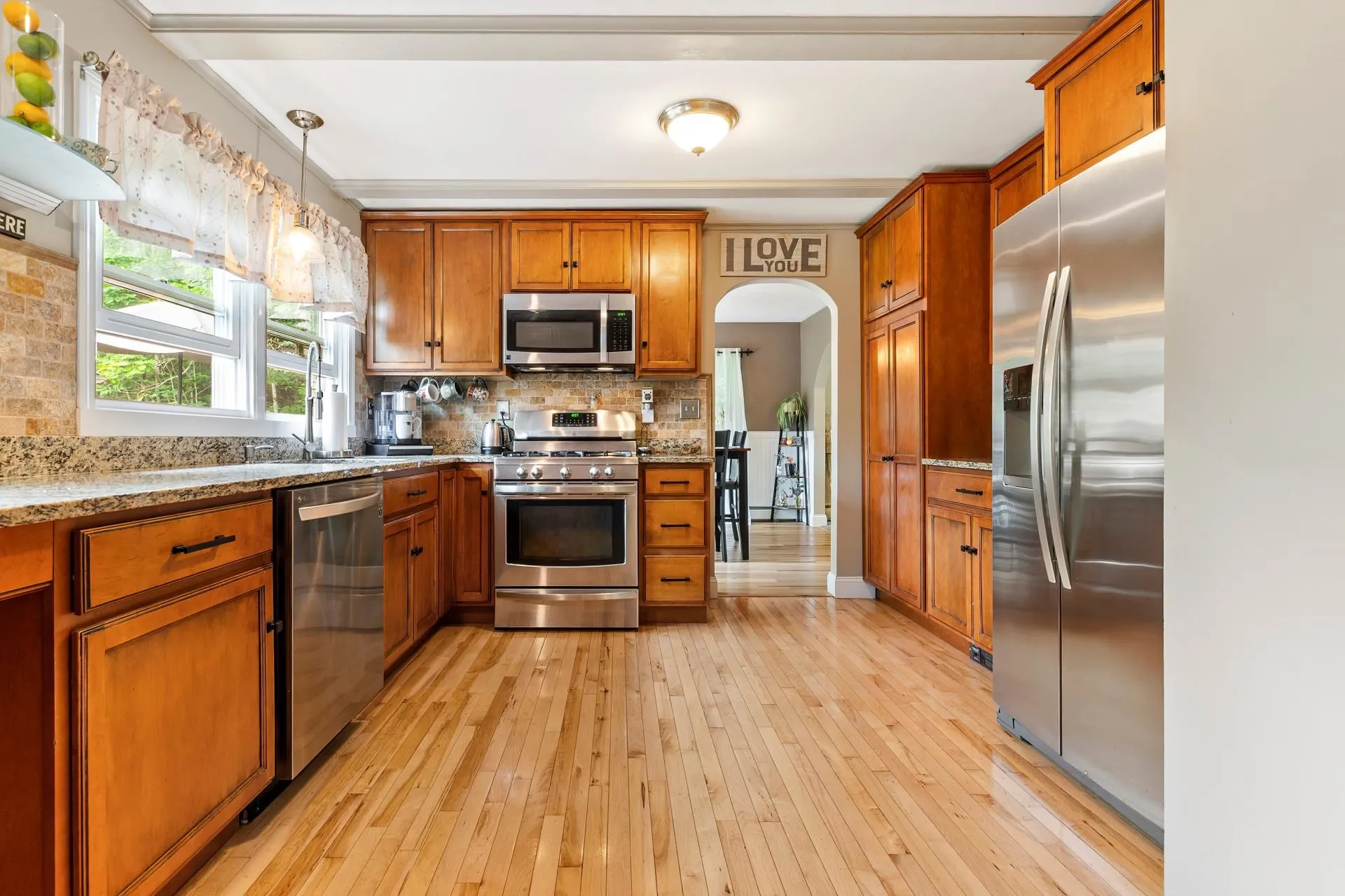 13 Old Winslow Road Wilmot NH 03287