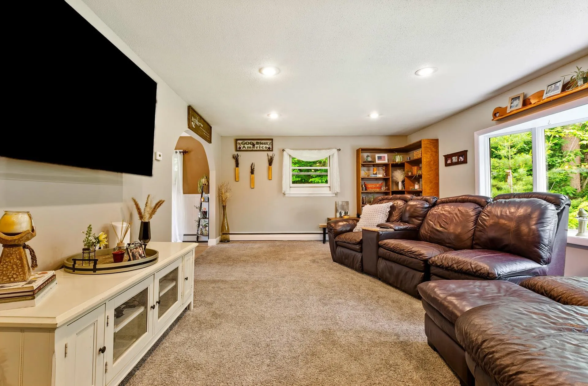 13 Old Winslow Road Wilmot NH 03287