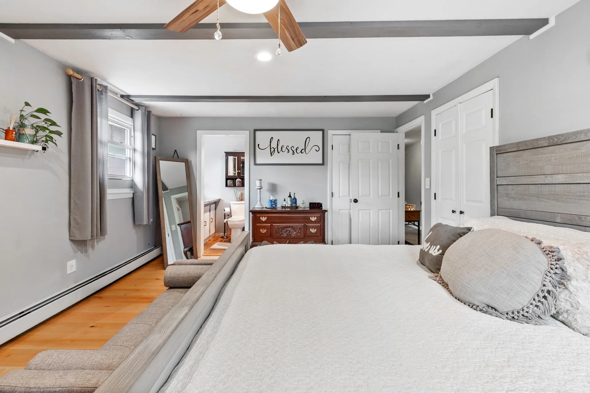 13 Old Winslow Road Wilmot NH 03287