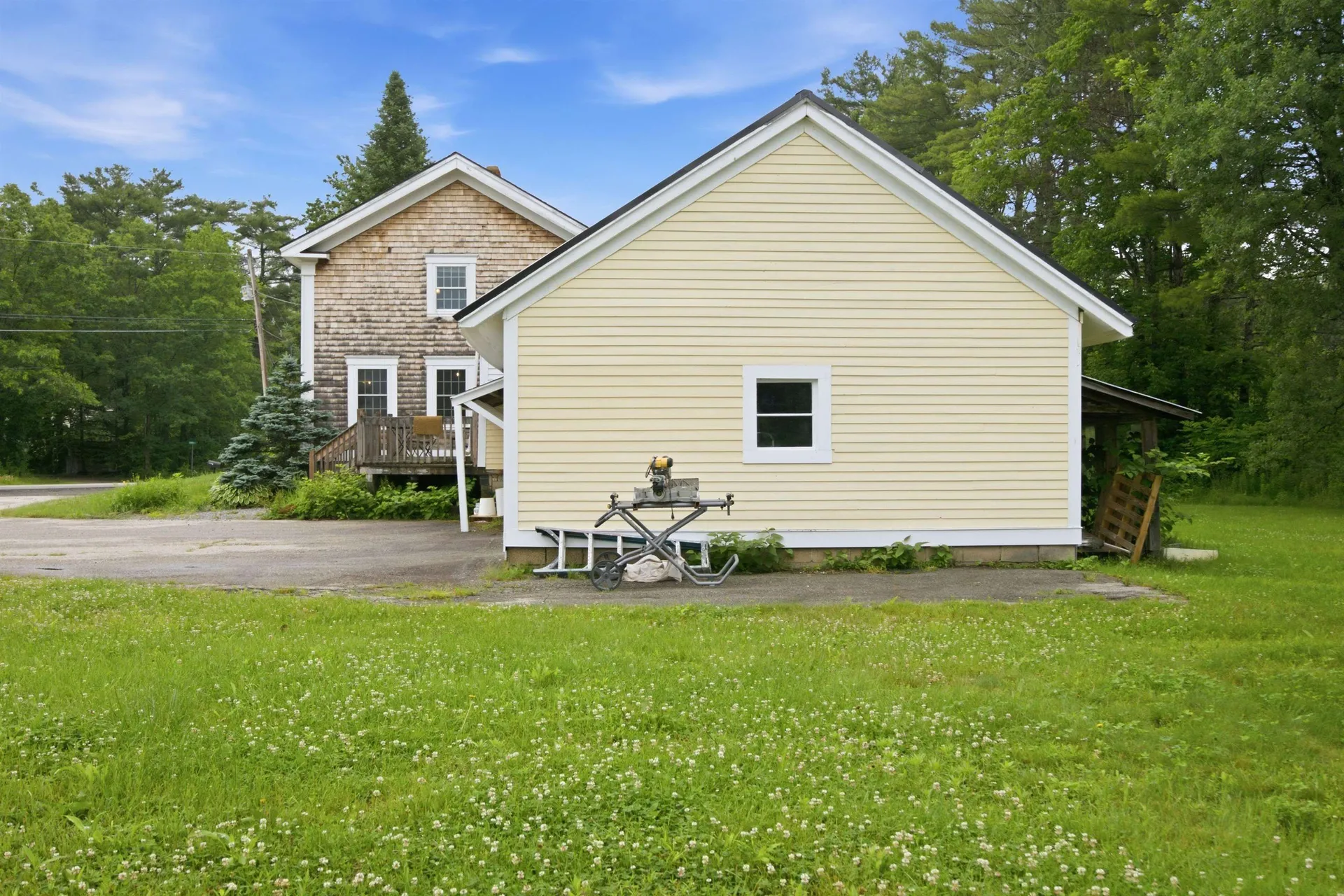 8 River Road Plymouth NH 03264