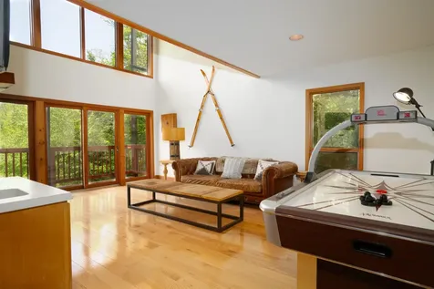 25 Benson Fuller Road Winhall VT 05340