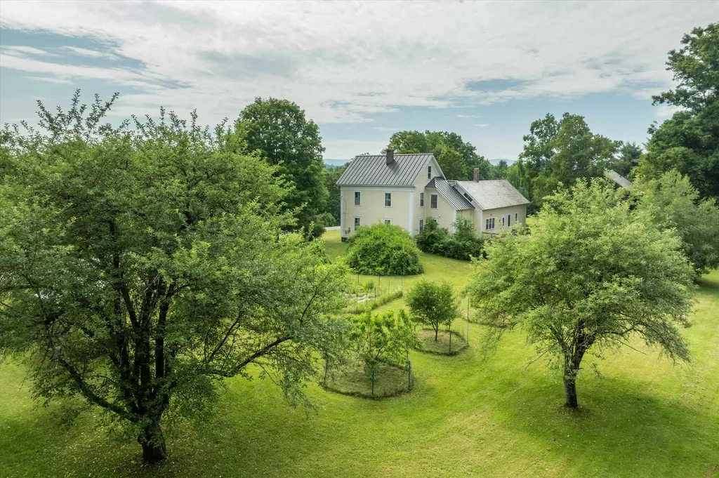 185 Crown Point Road Springfield VT 05156