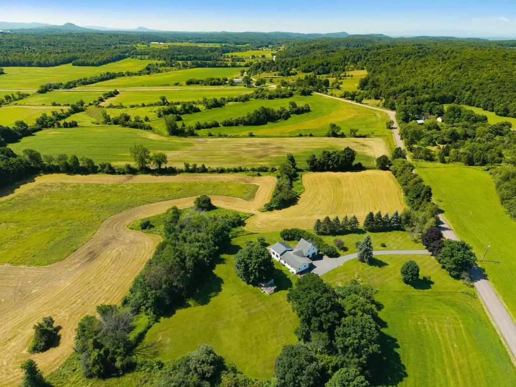 234 Cline Road Georgia VT 05478