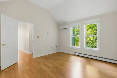 35 Stevens Hill Road Nottingham NH 03290