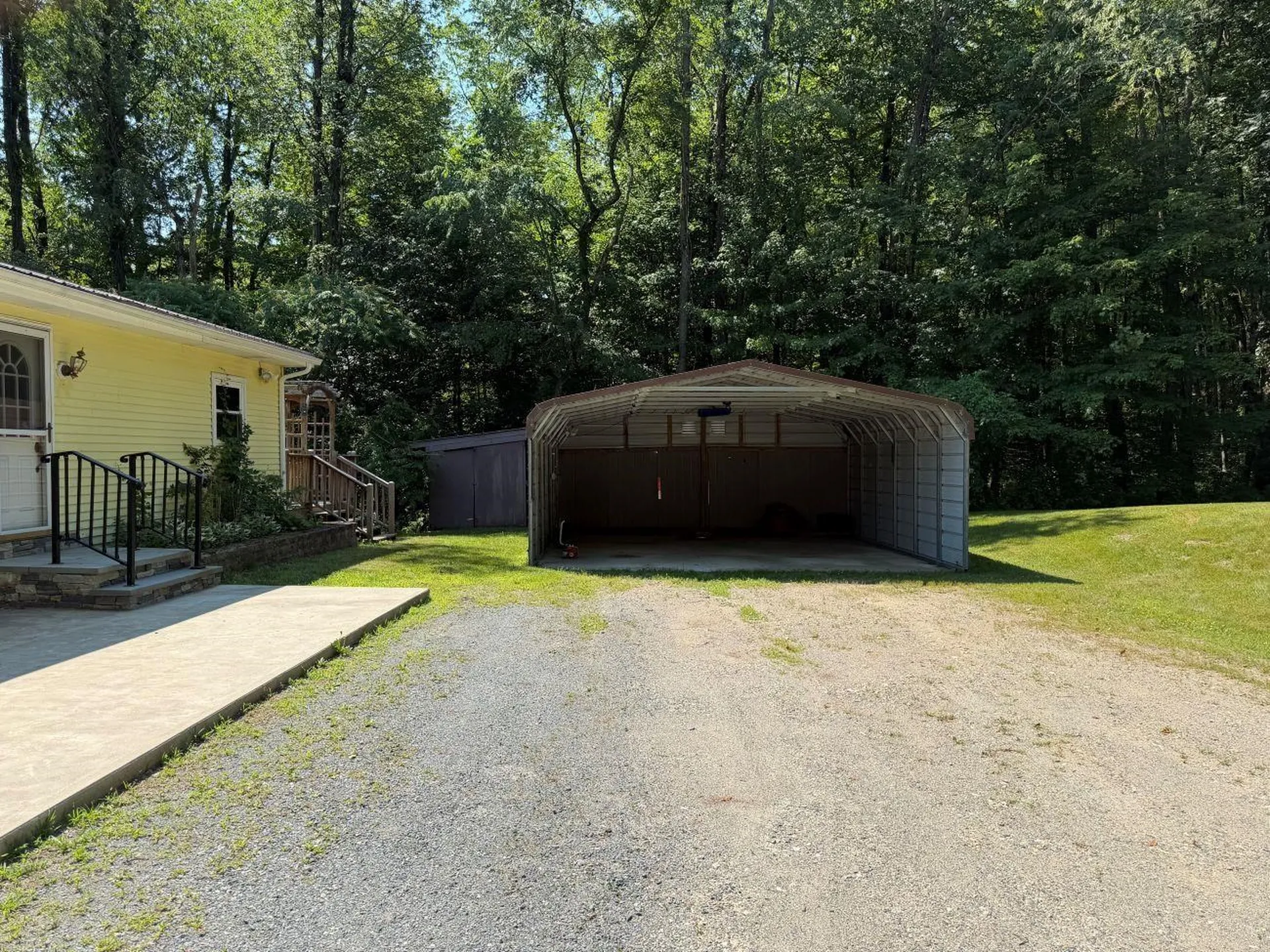 23 Jackson Drive Hinsdale NH 03451