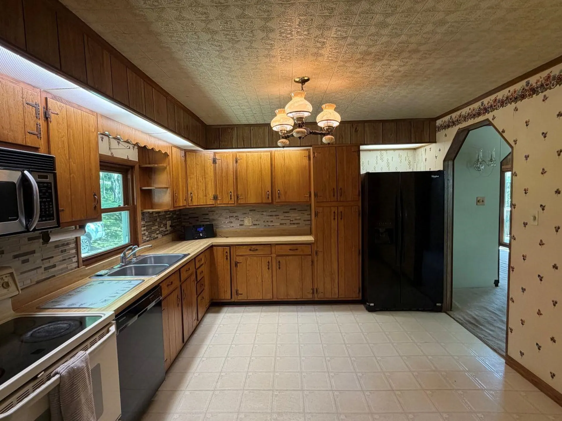 23 Jackson Drive Hinsdale NH 03451