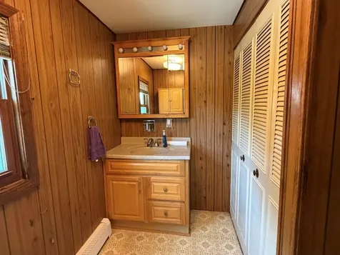 23 Jackson Drive Hinsdale NH 03451