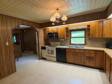 23 Jackson Drive Hinsdale NH 03451