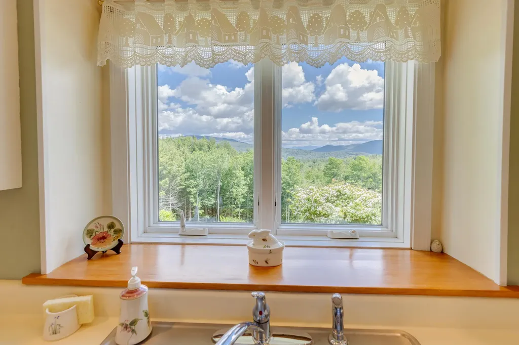 226 Hobart Hill Road Hebron NH 03241